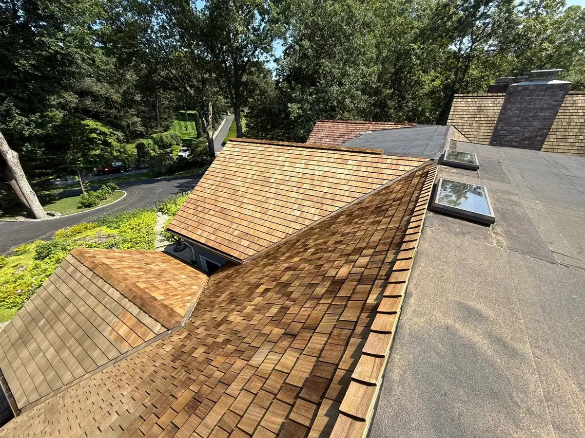Finished cedar shake roof in Greenwich
