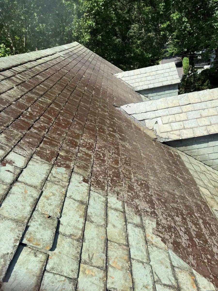 Roof valley before cleaning in Pelham